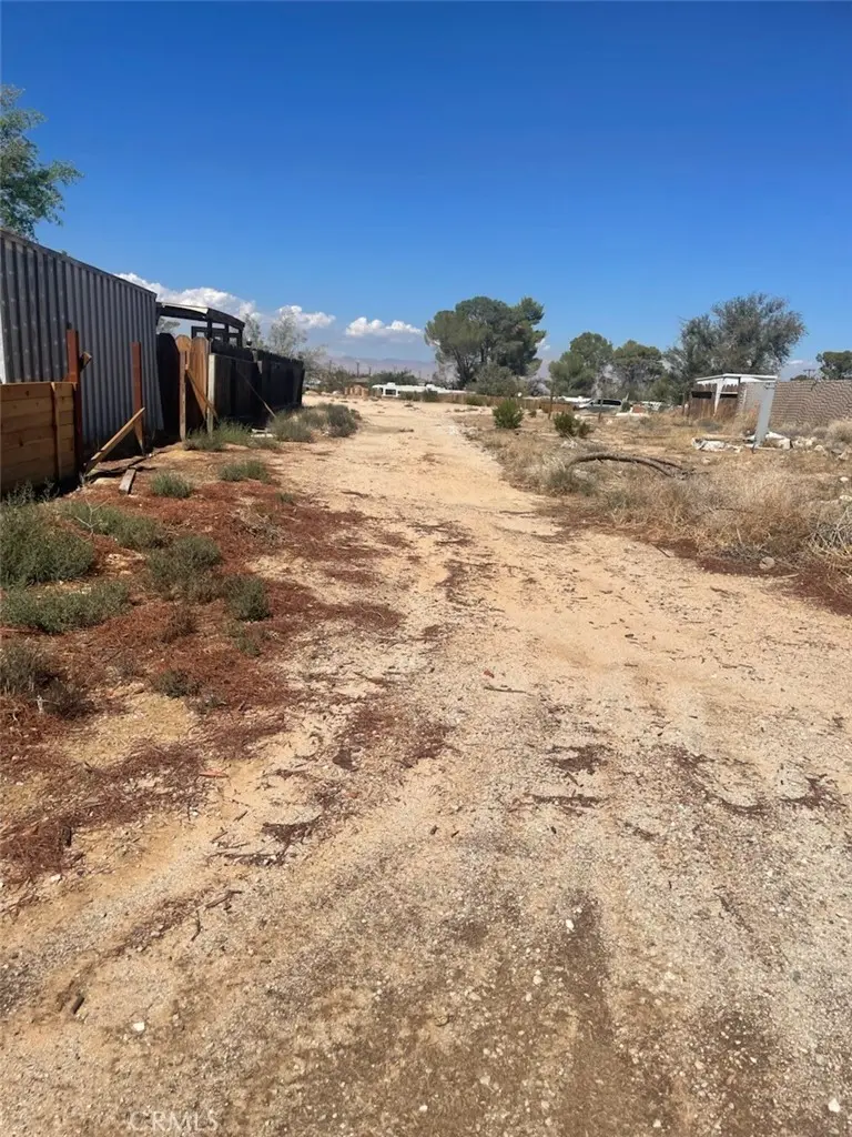 185 camp fire Drive, California City, CA — listing photo 1