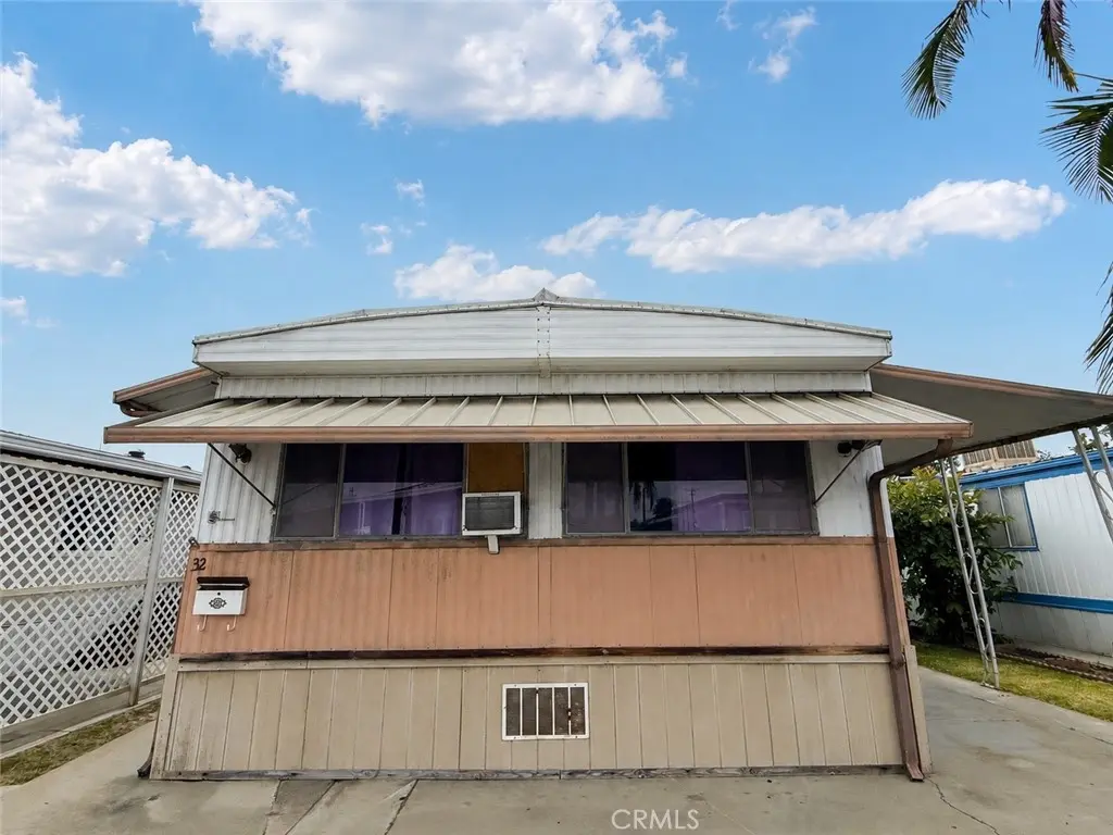 12147 Lakeland Rd 32, Santa Fe Springs, CA — listing photo 1