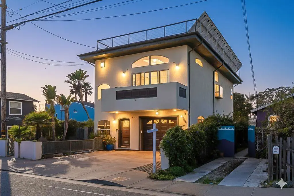 Single Family Residence for sale at 131 30th Avenue, Santa Cruz, CA featuring 4 beds and 3 baths