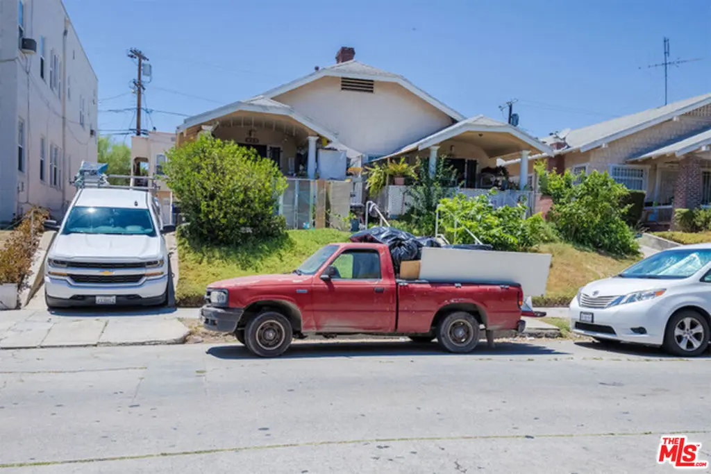 Residential Income for sale at 417 N Serrano Avenue 3, Los Angeles, CA featuring 4 beds and 3 baths