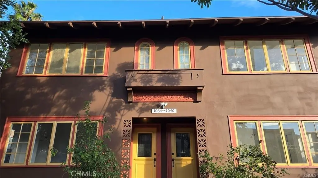 Residential Lease for rent at 1040 Beacon 1040, Los Angeles, Los Angeles County, CA featuring 3 beds and 2 baths