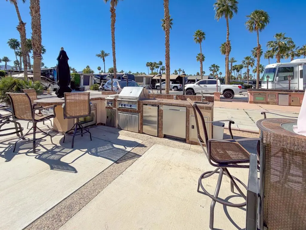 Mobile Home for sale at 80394 Avenue 48 71, Indio, CA