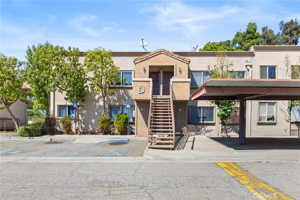 Condominium for sale at 800 Grand D1, Diamond Bar, CA featuring 3 beds and 2 baths