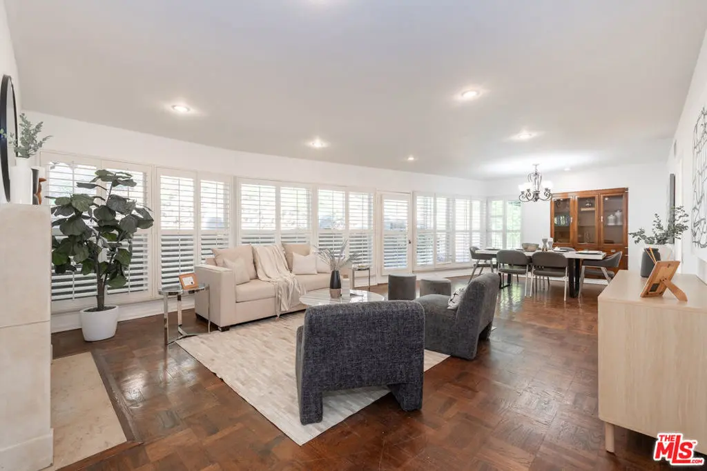 Residential Lease for rent at 2559 HUTTON Drive, Beverly Hills, Los Angeles County, CA featuring 3 beds and 2 baths