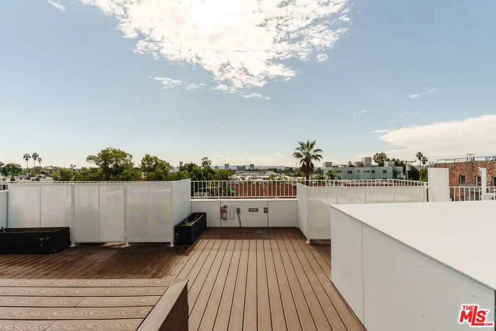 Condominium for sale at 1253 N Sweetzer Avenue 6, West Hollywood, CA featuring 1 bed and 1 bath
