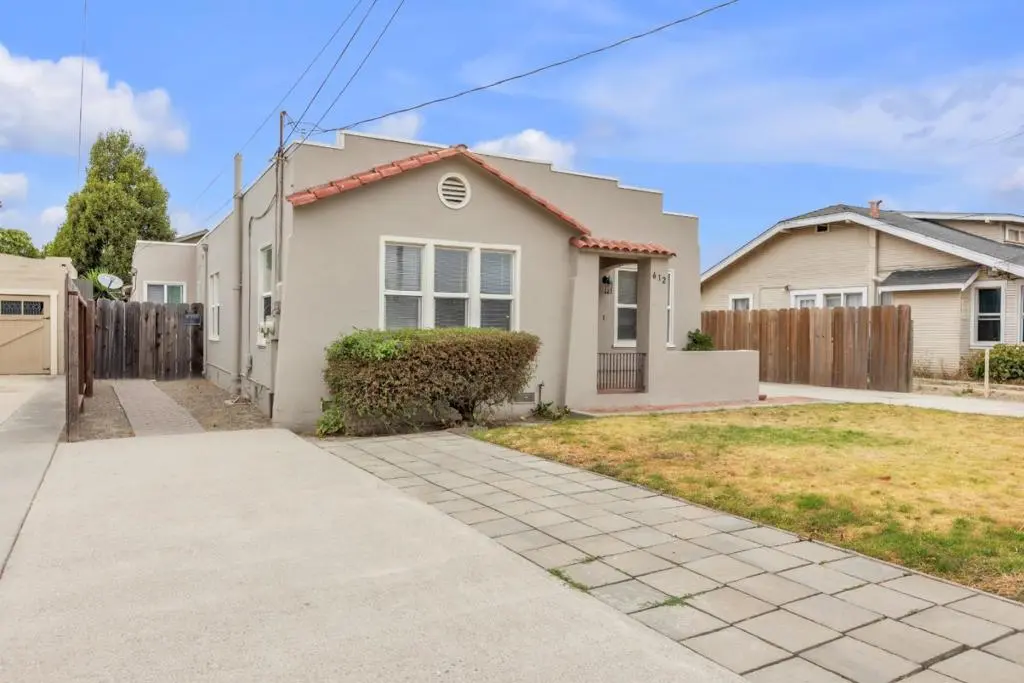 Duplex for sale at 612 Central Avenue, Salinas, CA