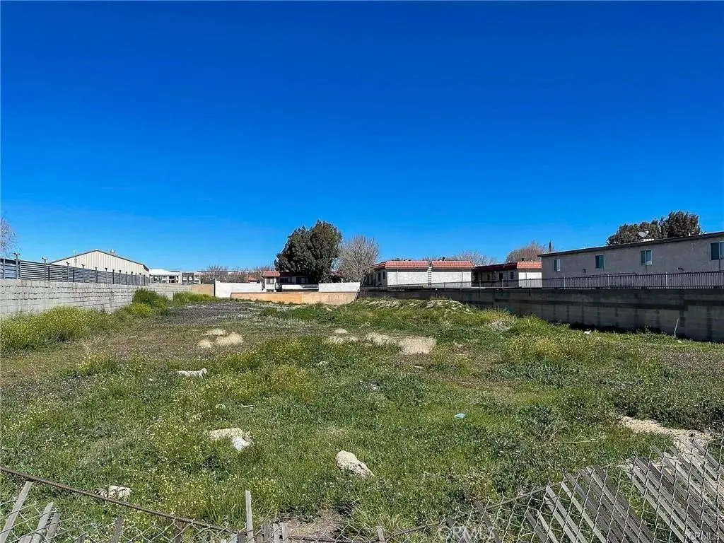 0 Ave R VIC 9th STE, Palmdale, CA — listing photo 1