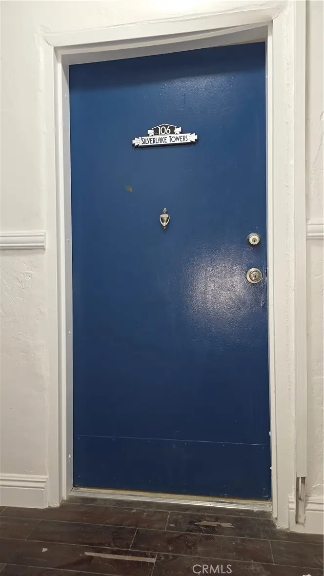 Residential Lease for rent at 3408 W Sunset 106, Los Angeles, Los Angeles County, CA and 1 bath