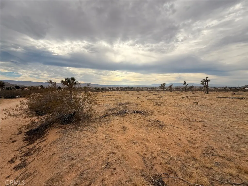 16252 Olema Road, Apple Valley, CA — listing photo 1