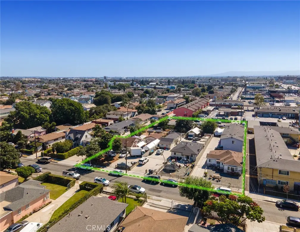 Mixed Use for sale at 4322 W 106th, Inglewood, CA