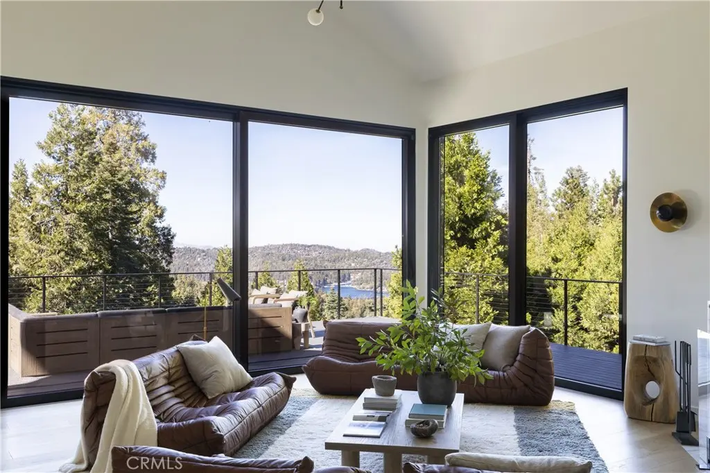 654 S Cumberland, Lake Arrowhead, CA — listing photo 1