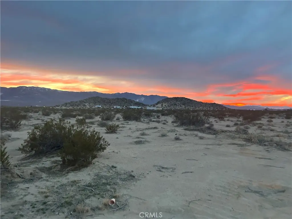 38 Rodeo Road, Lucerne Valley, CA — listing photo 1