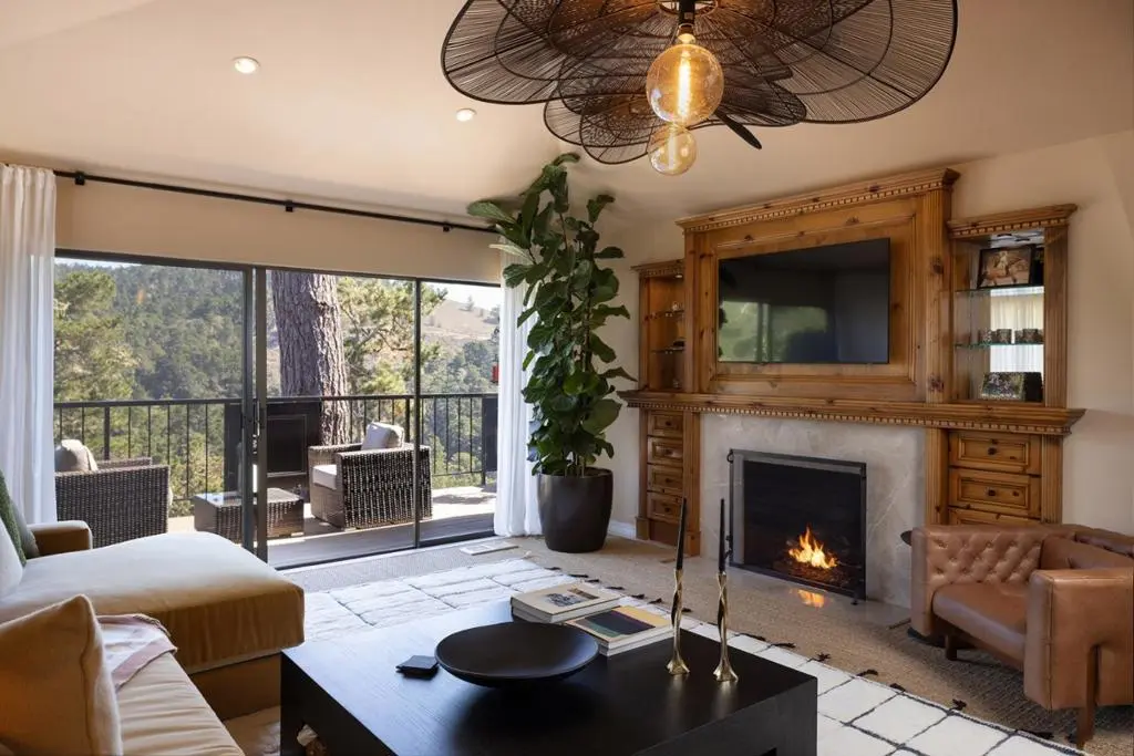 261 Del Mesa Carmel, Carmel, CA — listing photo 1