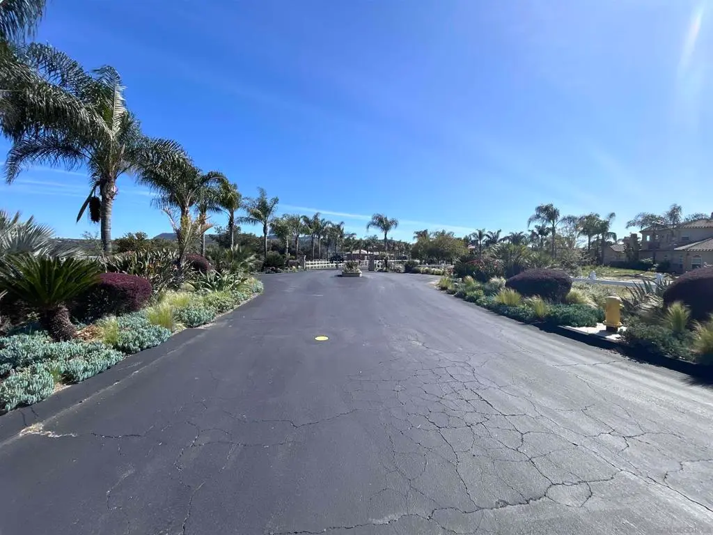28429 Almona Way, Valley Center, CA — listing photo 1