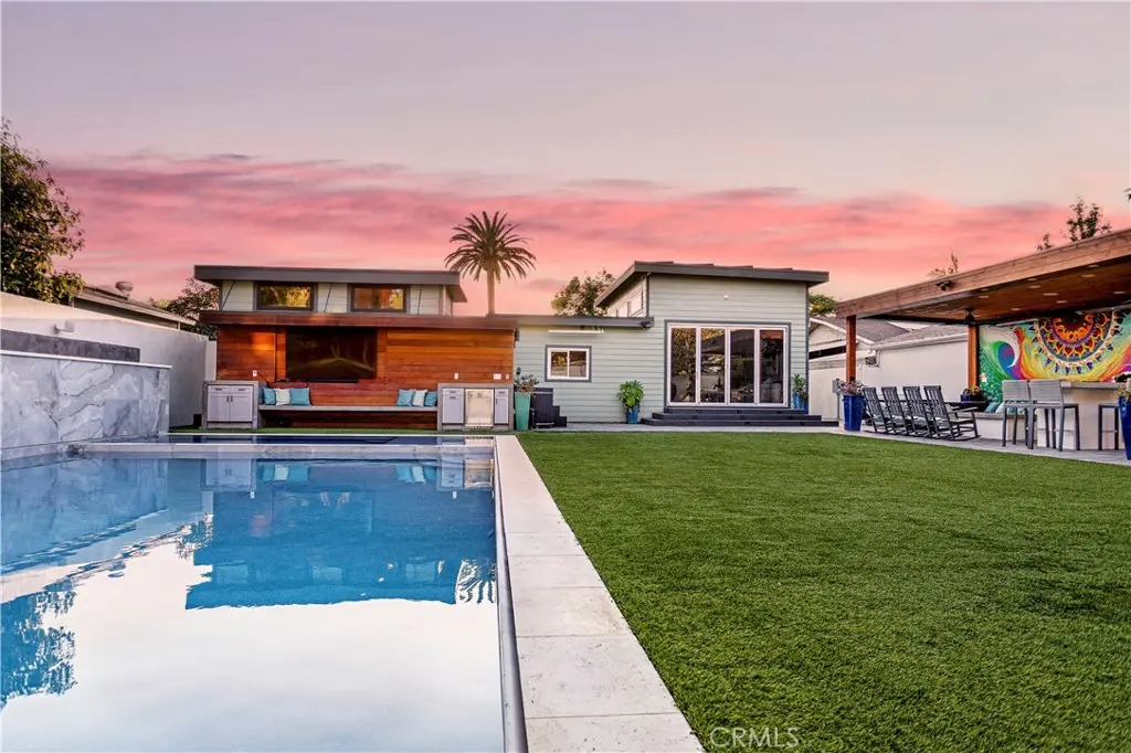 Single Family Residence for rent at 1753 Wilstone Avenue, Encinitas, CA featuring 5 beds and 3 baths