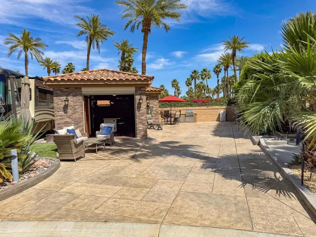 Mobile Home for sale at 80394 Avenue 48 116, Indio, CA and 1 bath