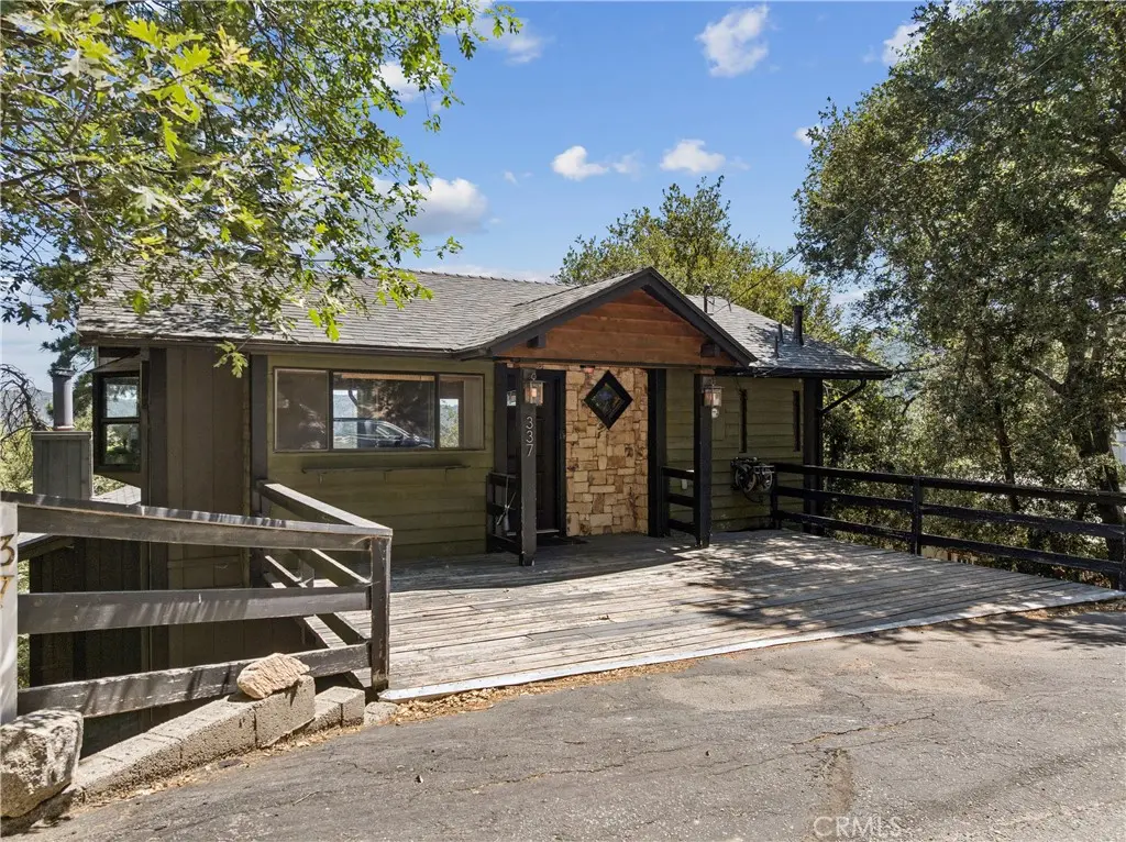 337 Wylerhorn, Crestline, CA — listing photo 1