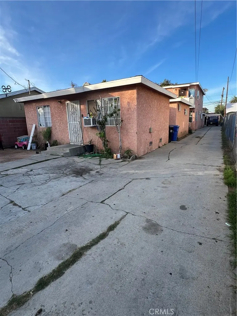 Triplex for sale at 151 E 121st, Los Angeles, CA