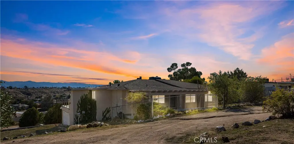 8405 Buckthorn, Hesperia, CA — listing photo 1