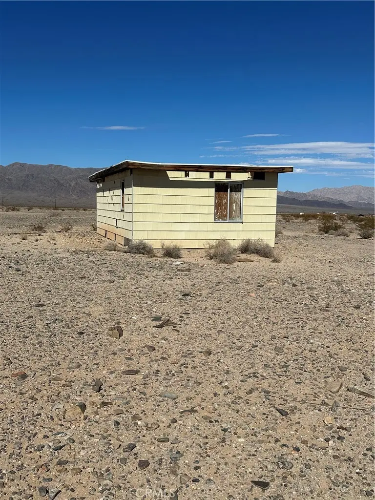1 Screech Owl, 29 Palms, CA — listing photo 1