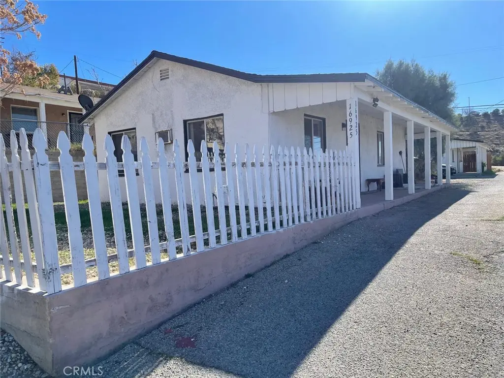 Duplex for sale at 16925 Monte Vista St., Victorville, CA