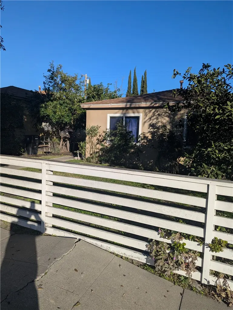 Triplex for sale at 829 E Century, Los Angeles, CA