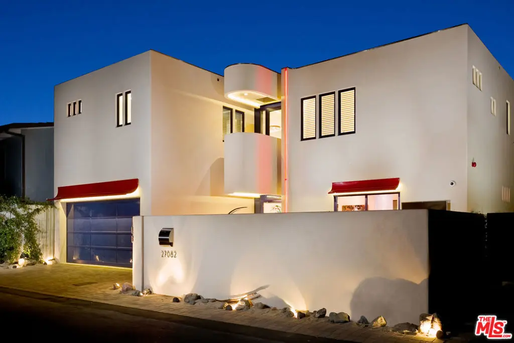 Residential Lease for rent at 27082 Malibu Cove Colony Drive, Malibu, Los Angeles County, CA featuring 4 beds and 5 baths