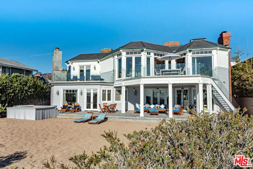 Single Family Residence for rent at 30760 Broad Beach Road, Malibu, CA featuring 7 beds and 8 baths