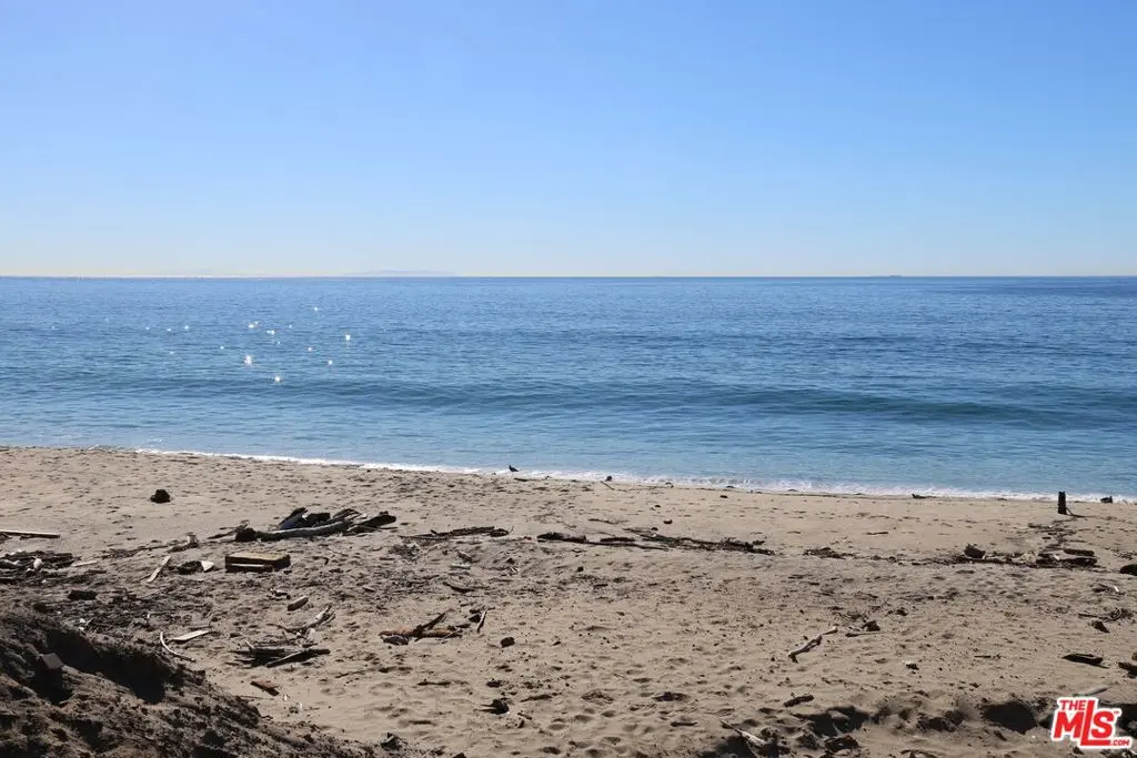 21306 Pacific Coast Highway, Malibu, CA — listing photo 1
