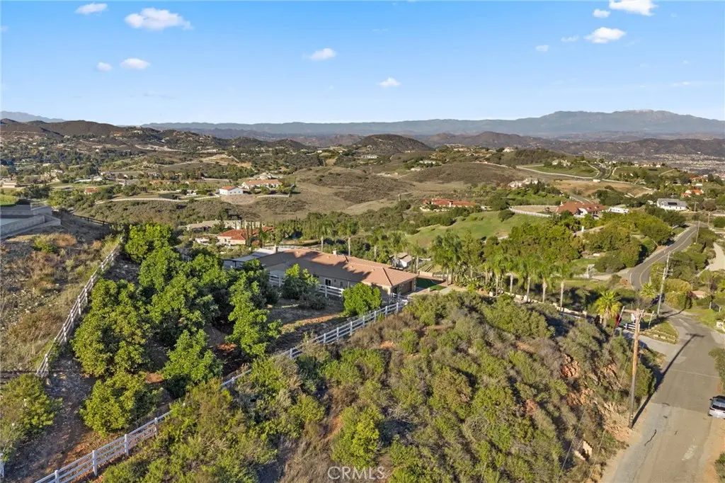 Single Family Residence for sale at 40055 Valle Vista, Murrieta, CA featuring 4 beds and 4 baths