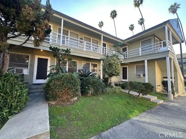 Apartment for rent at 970 Elden 6, Los Angeles, CA featuring 1 bed and 1 bath