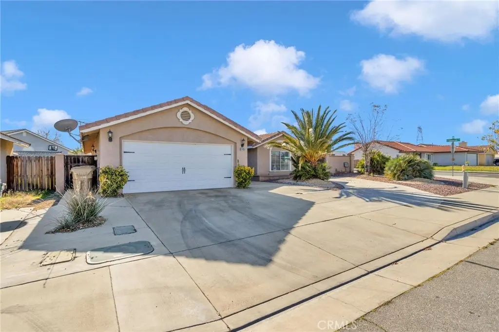 Single Family Residence for sale at 14405 Cedar, Hesperia, CA featuring 4 beds and 2 baths