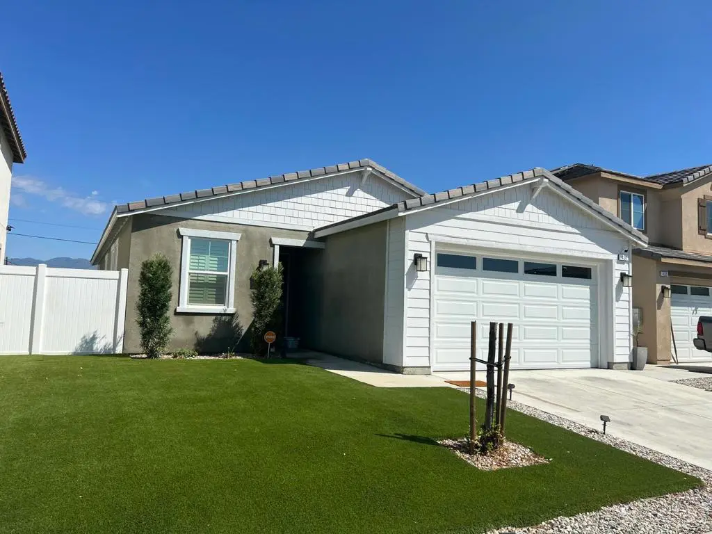 426 E Orchard Street, Rialto, CA — listing photo 1