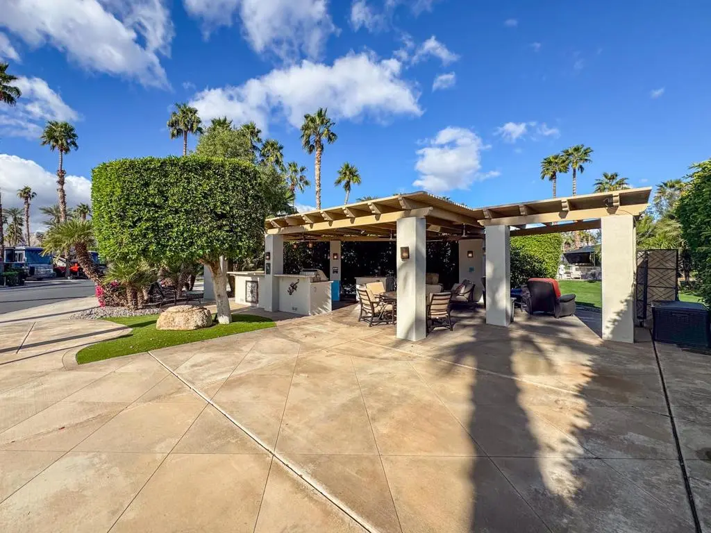 Mobile Home for sale at 80394 Avenue 48 213, Indio, CA