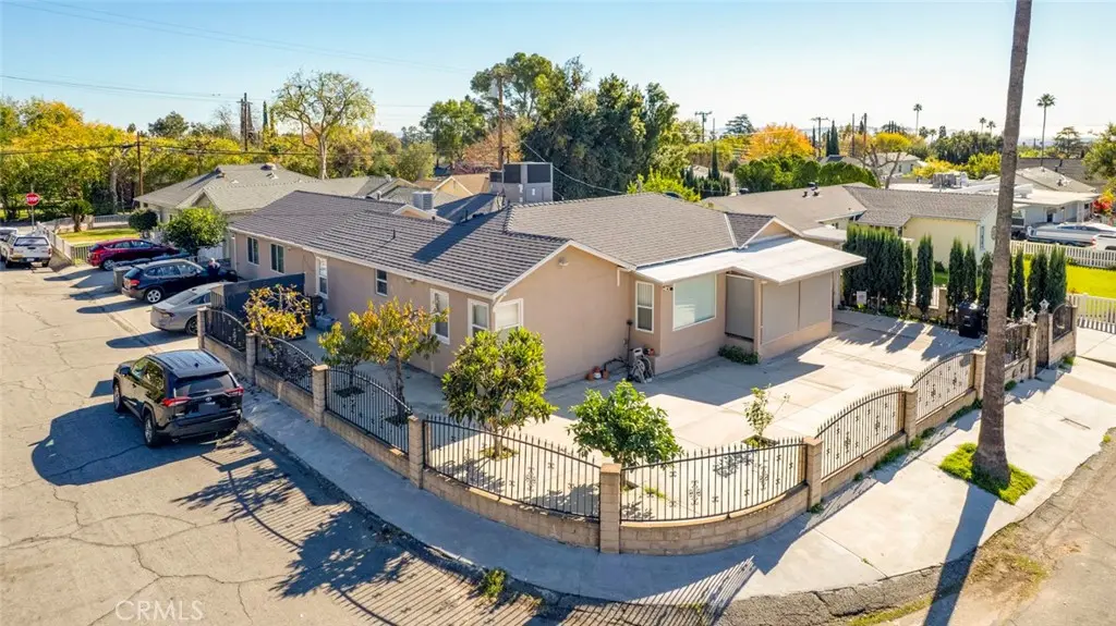 1670 N Oxford Avenue N, Pasadena, CA — listing photo 1