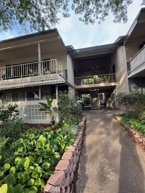 Stock Cooperative for rent at 8 Via Castilla S, Laguna Woods, CA featuring 2 beds and 2 baths