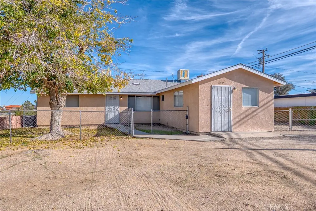 6535 El Sol Avenue, 29 Palms, CA — listing photo 1