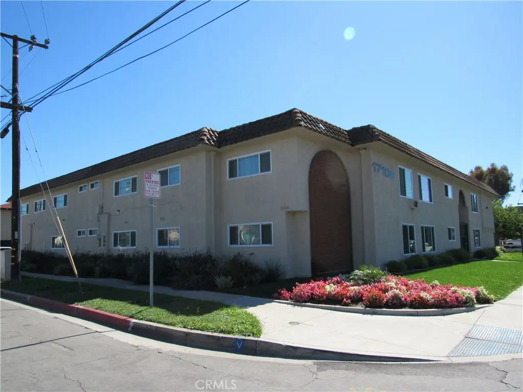 17100 Downey Avenue, Bellflower, CA — listing photo 1