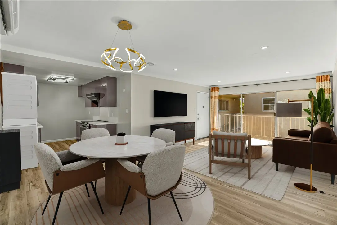 Condominium for sale at 401 W 5th Street 3B, Long Beach, CA featuring 2 beds and 2 baths