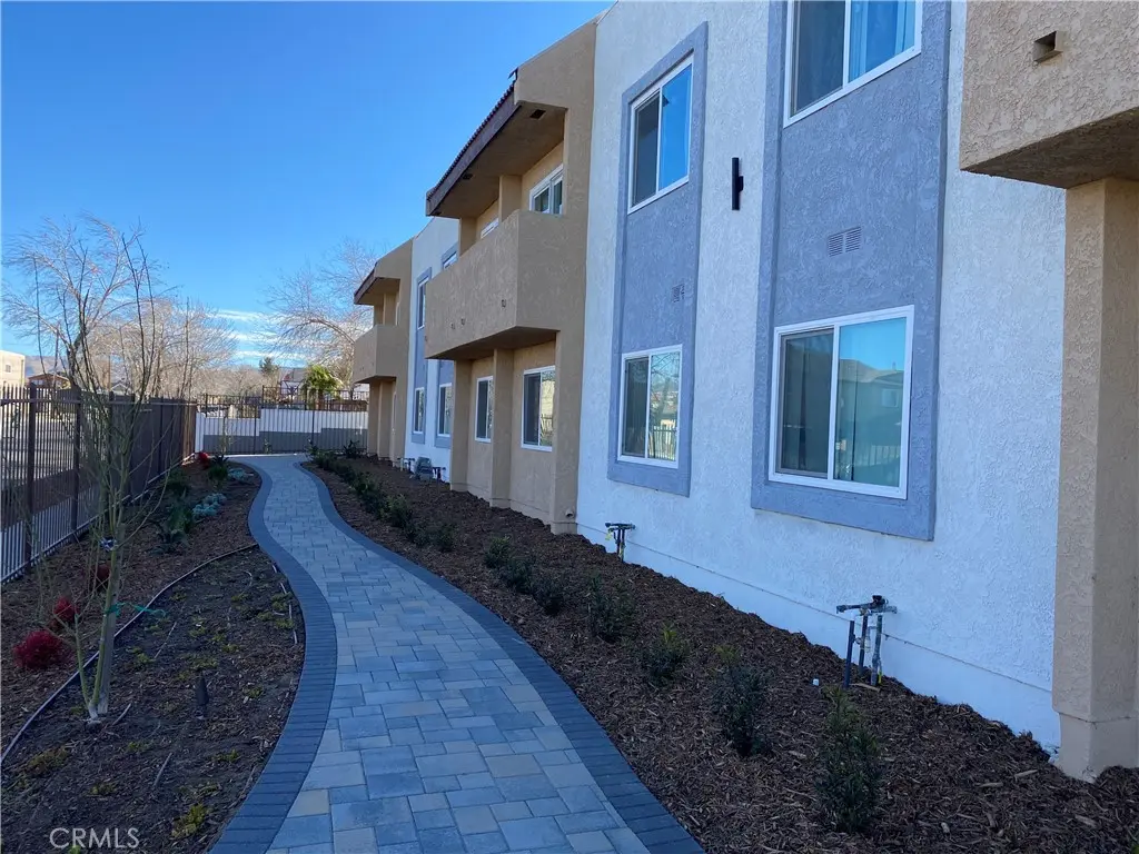 Apartment for rent at 454 E Avenue Q3 8, Palmdale, CA featuring 2 beds and 2 baths
