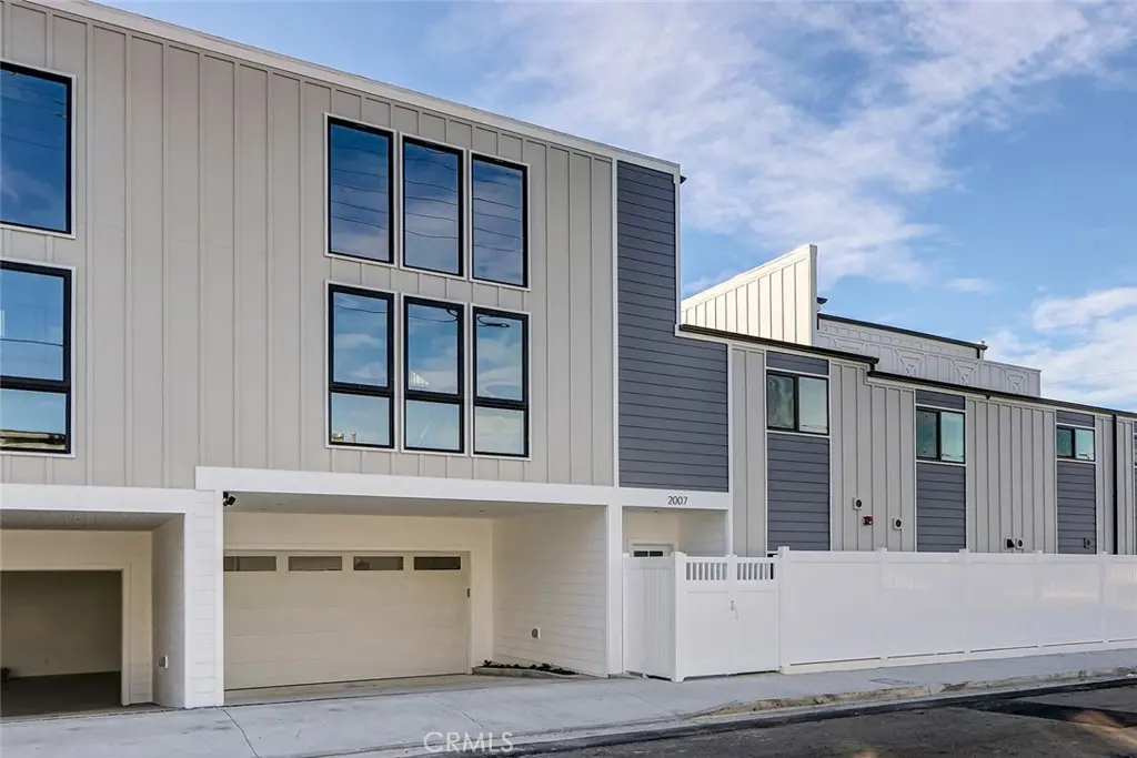Townhouse for sale at 2009 Blossom Lane, Redondo Beach, CA featuring 4 beds and 5 baths