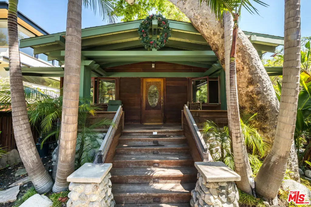 Residential Lease for rent at 454 E Rustic Road, Santa Monica, Los Angeles County, CA featuring 2 beds and 2 baths