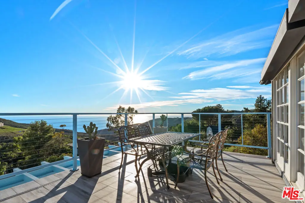 9402 Houston Road, Malibu, CA — listing photo 1