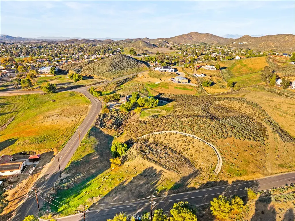 23930 Beverly, Menifee, CA — listing photo 1