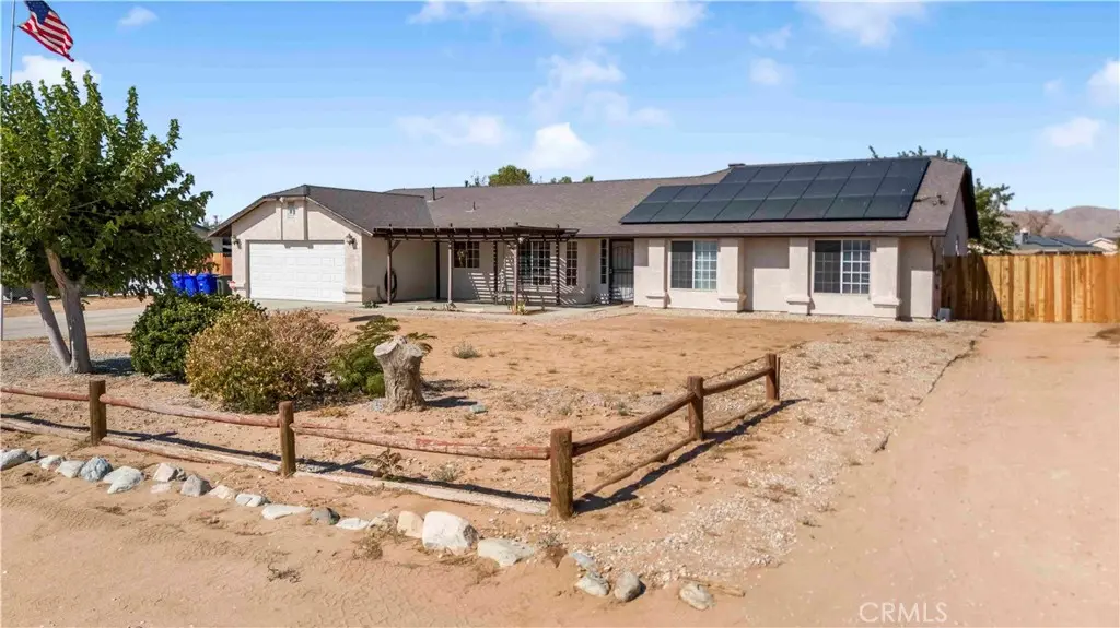 15189 Tonikan, Apple Valley, CA — listing photo 1