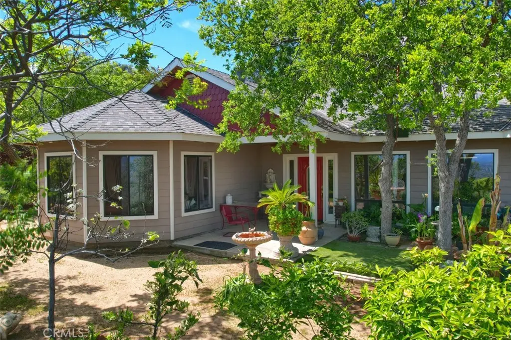 42625 Red Top Mountain Court, Coarsegold, CA — listing photo 1