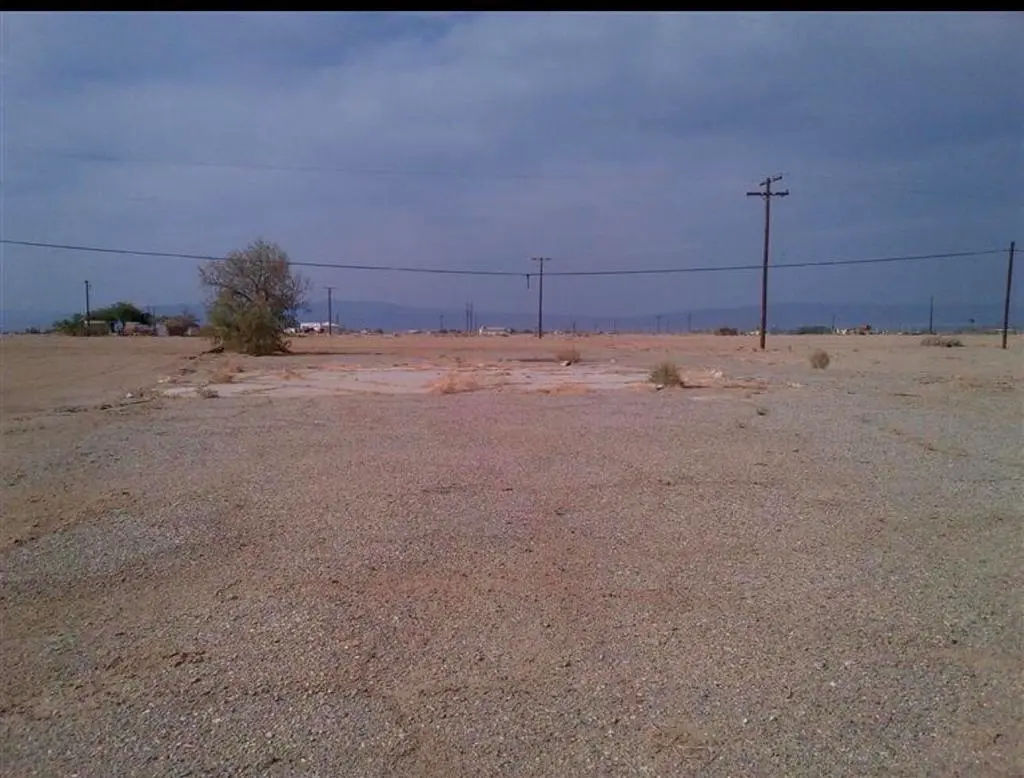 2092 Haven Drive, Thermal, CA — listing photo 1