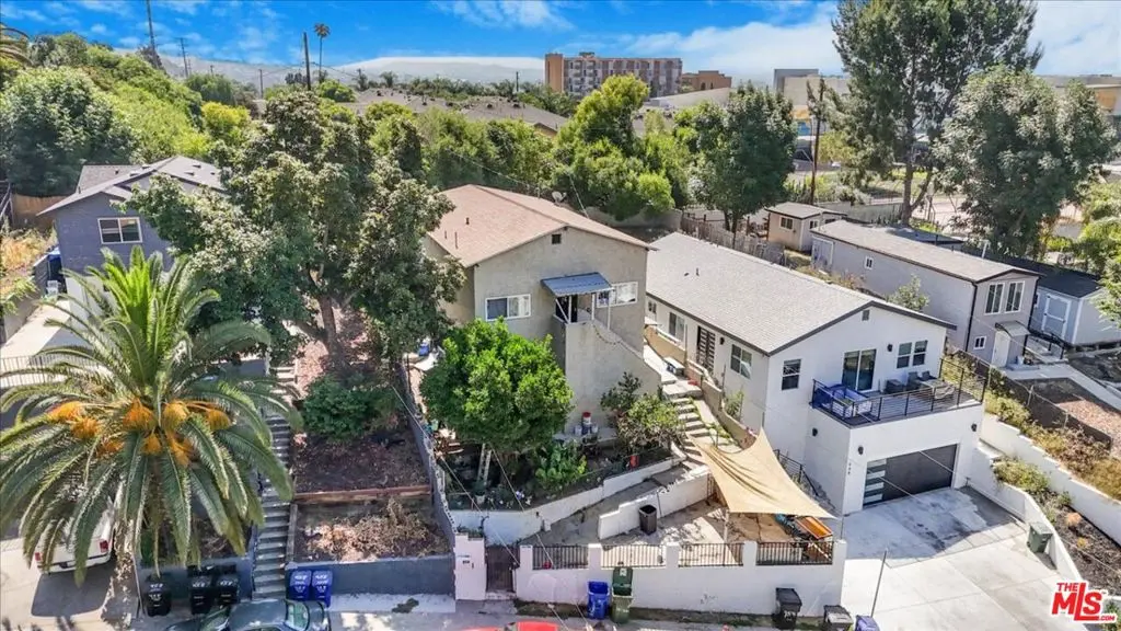 Single Family Residence for sale at 954 Geraghty Avenue, Los Angeles, CA featuring 4 beds and 3 baths