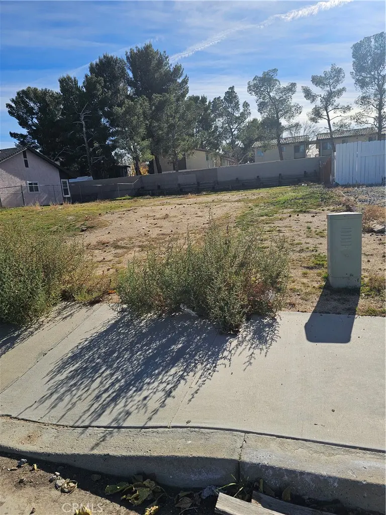 15131 Wildrose, Victorville, CA — listing photo 1