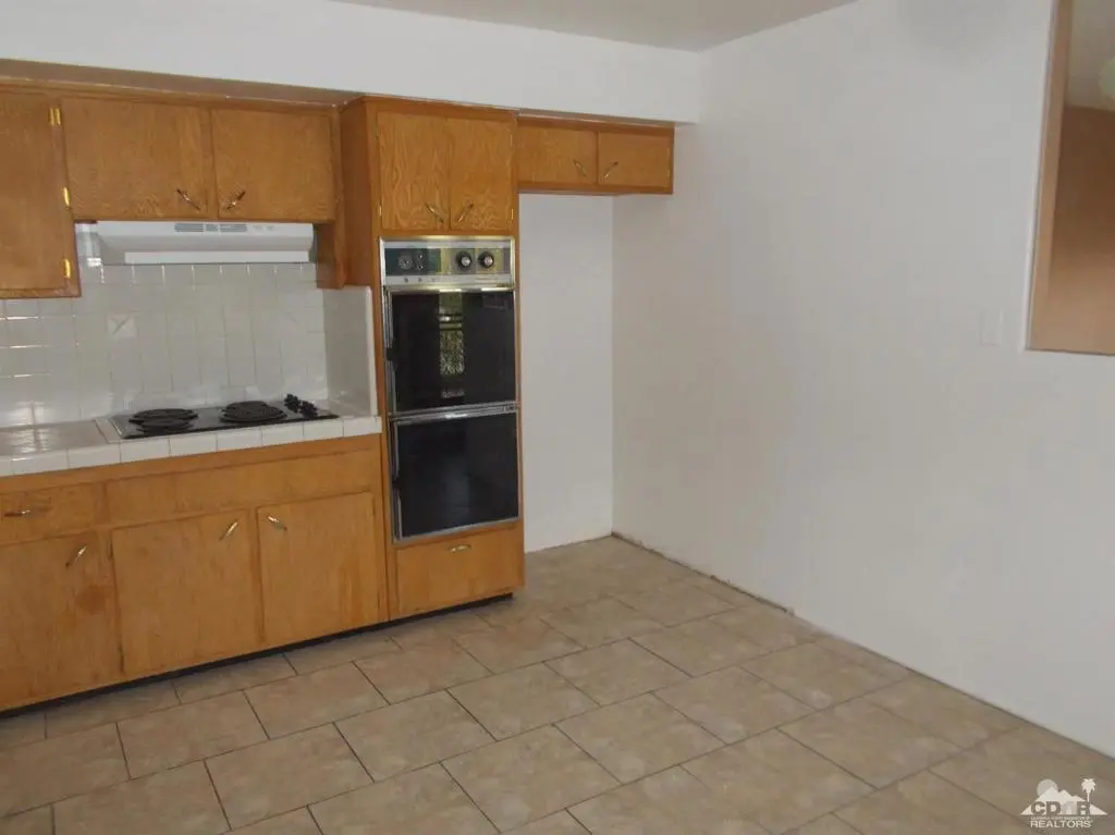 Residential Lease for rent at 12635 El Nido Place 1, Desert Hot Springs, Riverside County, CA featuring 3 beds and 1 bath